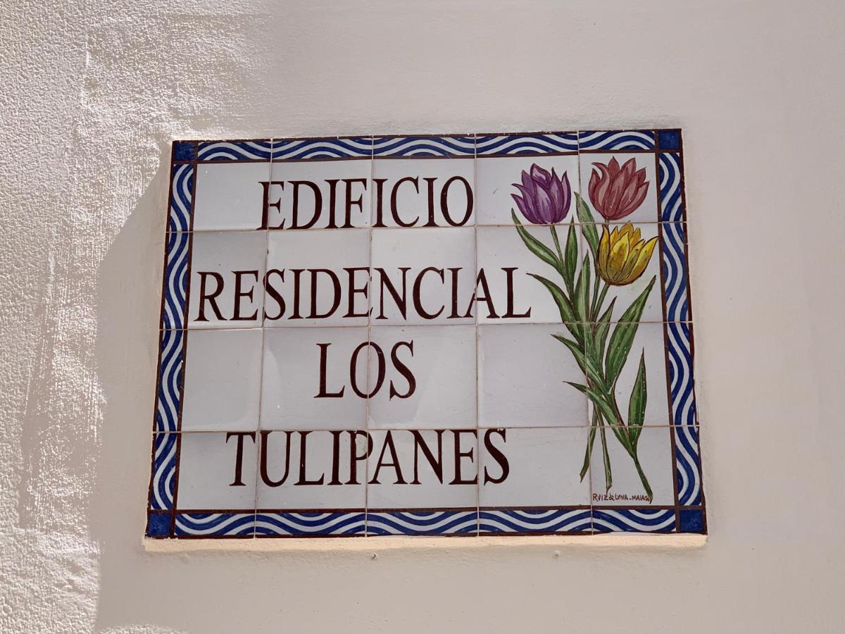 Апартаменты Tulipanes Benalmadena - Parking Privado Экстерьер фото