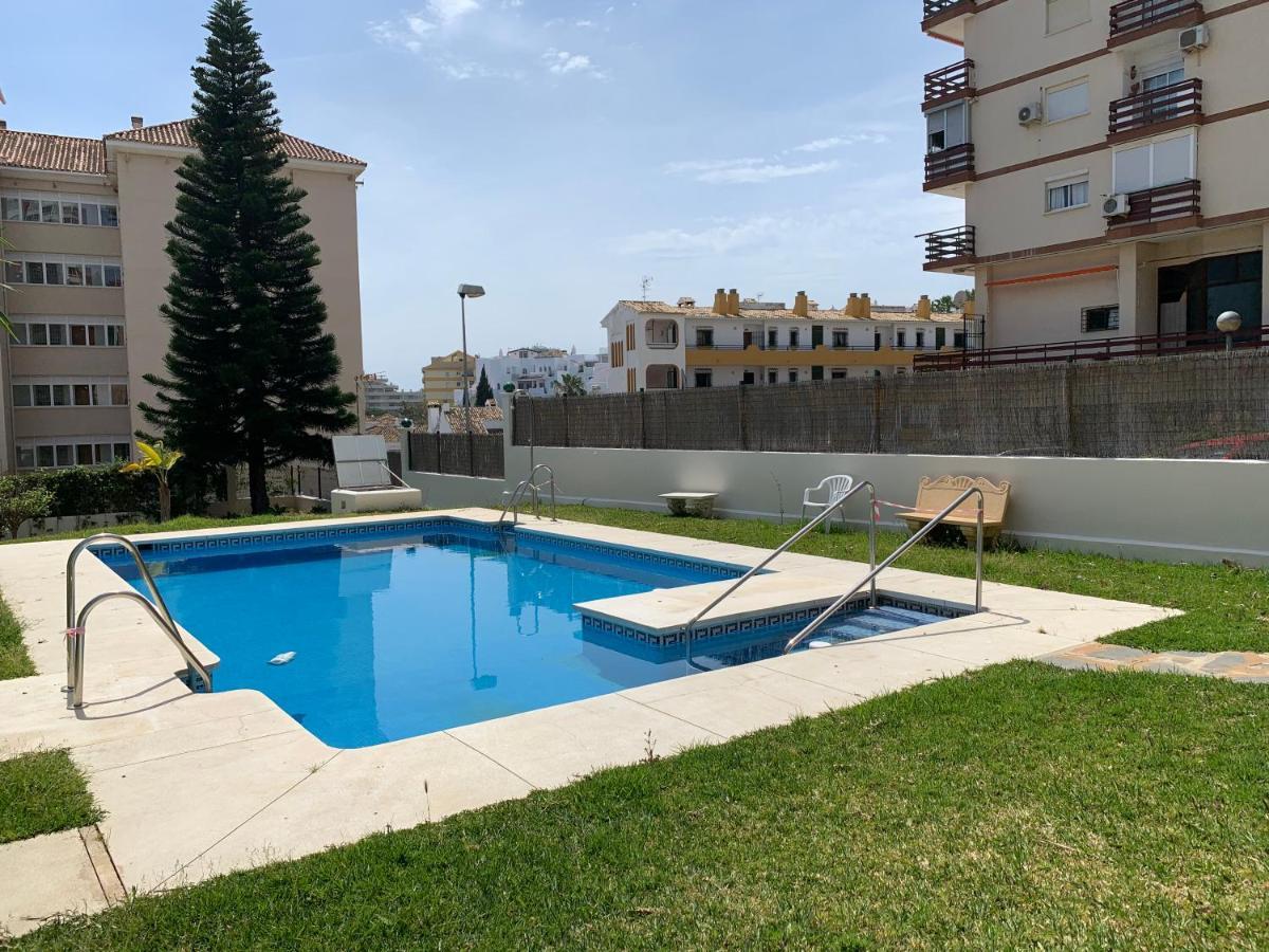 Апартаменты Tulipanes Benalmadena - Parking Privado Экстерьер фото