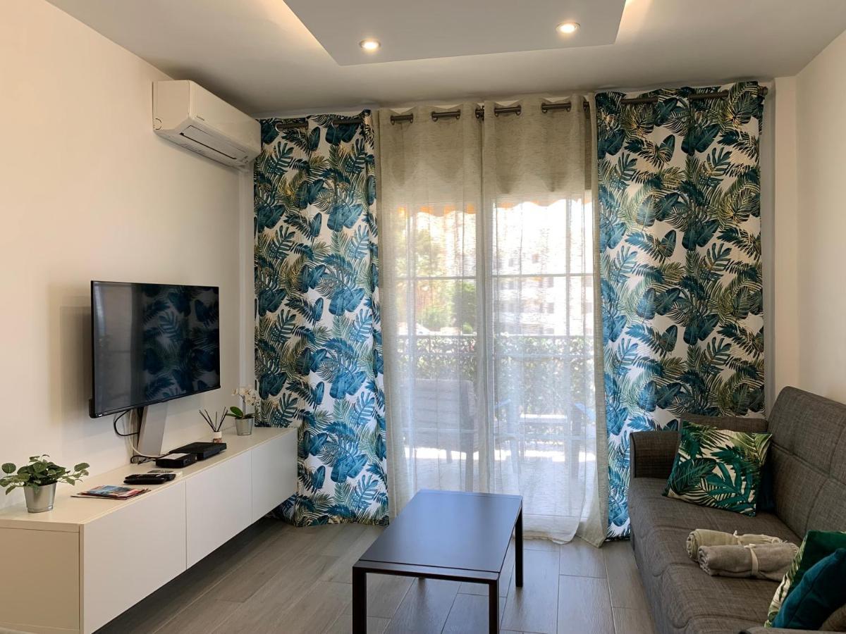 Апартаменты Tulipanes Benalmadena - Parking Privado Экстерьер фото